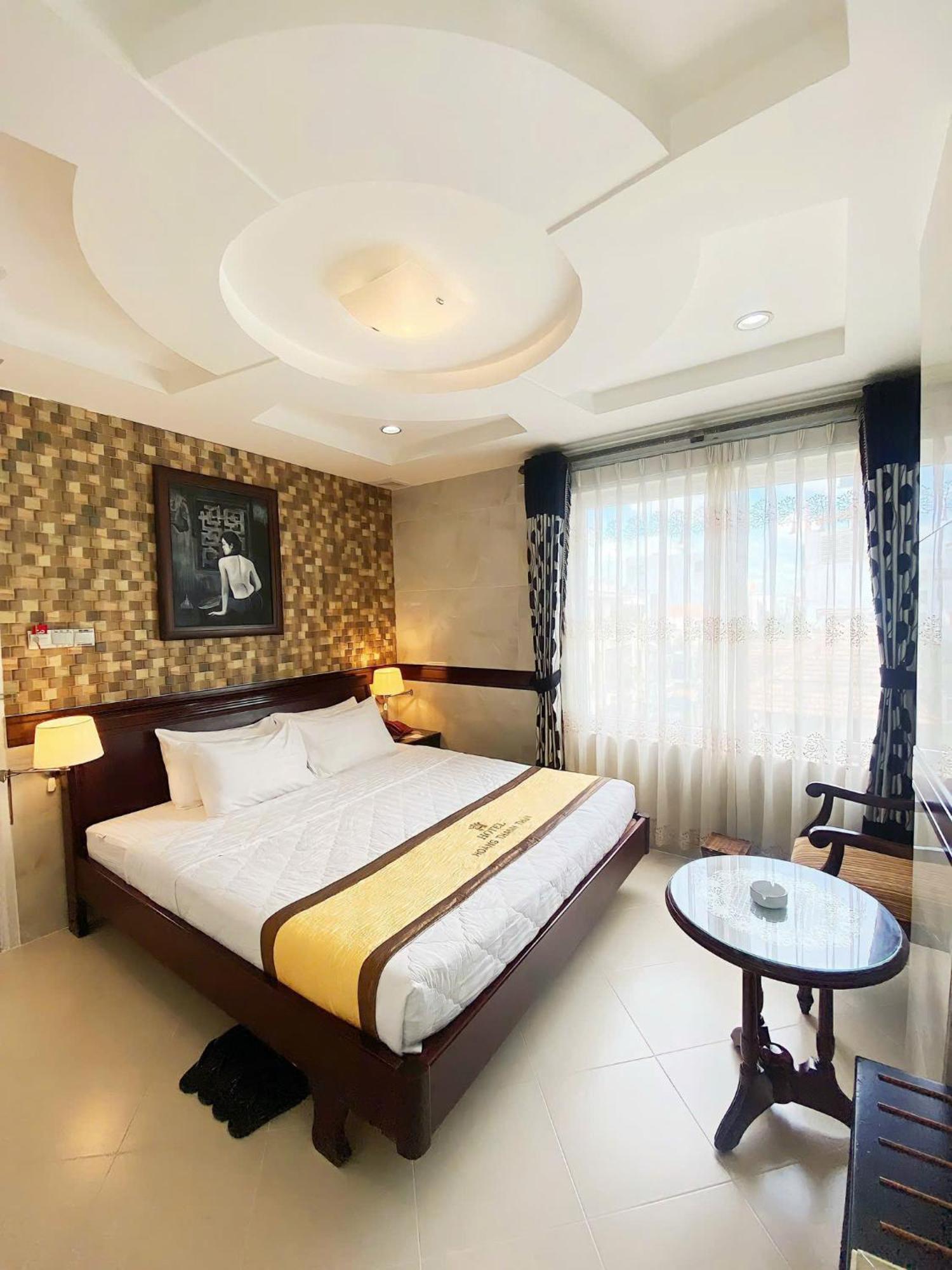 Hoang Thanh Thuy Airport Hotel 2 - Gan Am Thuc Dem Cho Hoang Hoa Tham Хошимин Экстерьер фото