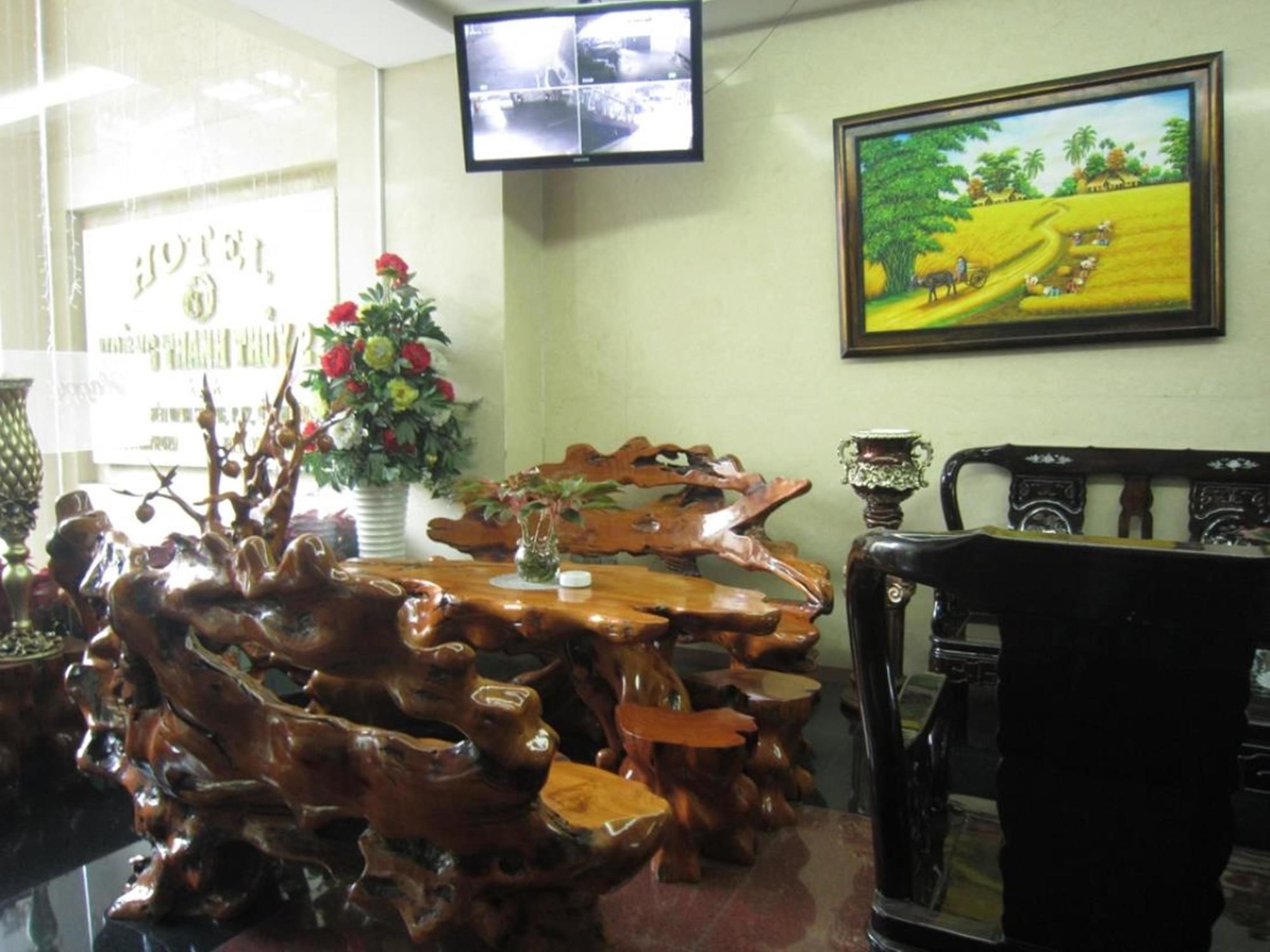 Hoang Thanh Thuy Airport Hotel 2 - Gan Am Thuc Dem Cho Hoang Hoa Tham Хошимин Экстерьер фото